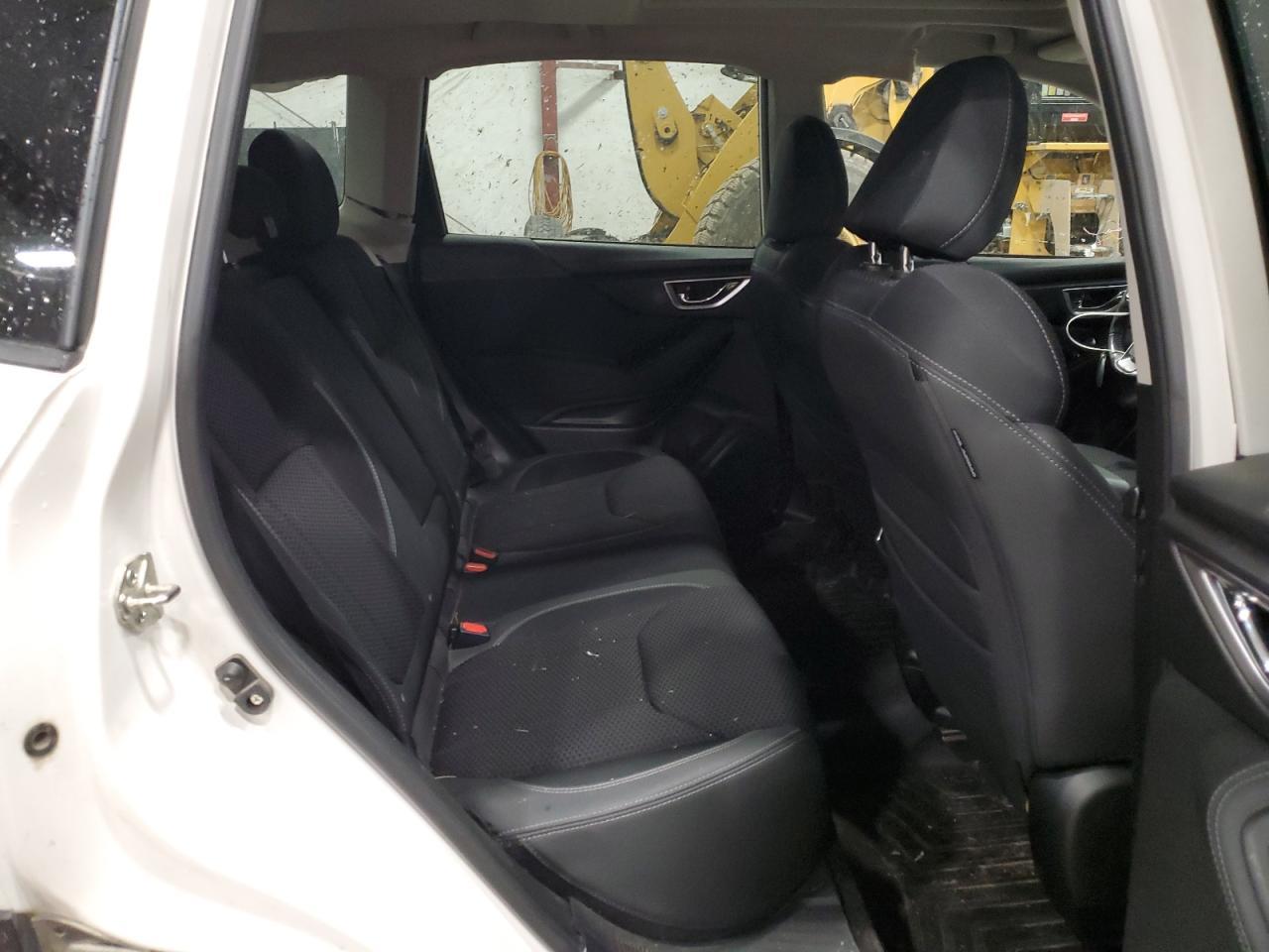 2019 SUBARU FORESTER