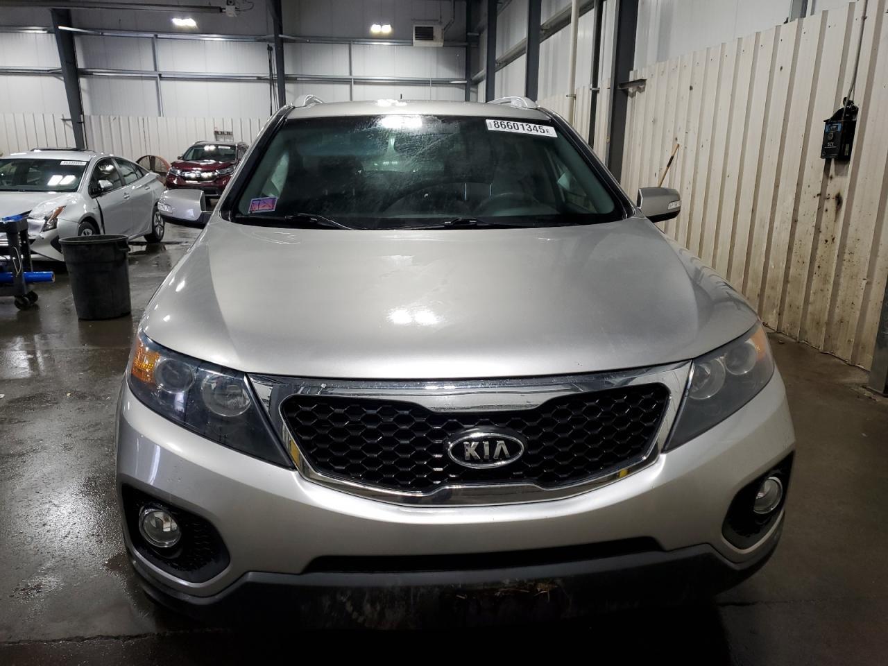 2013 KIA SORENTO