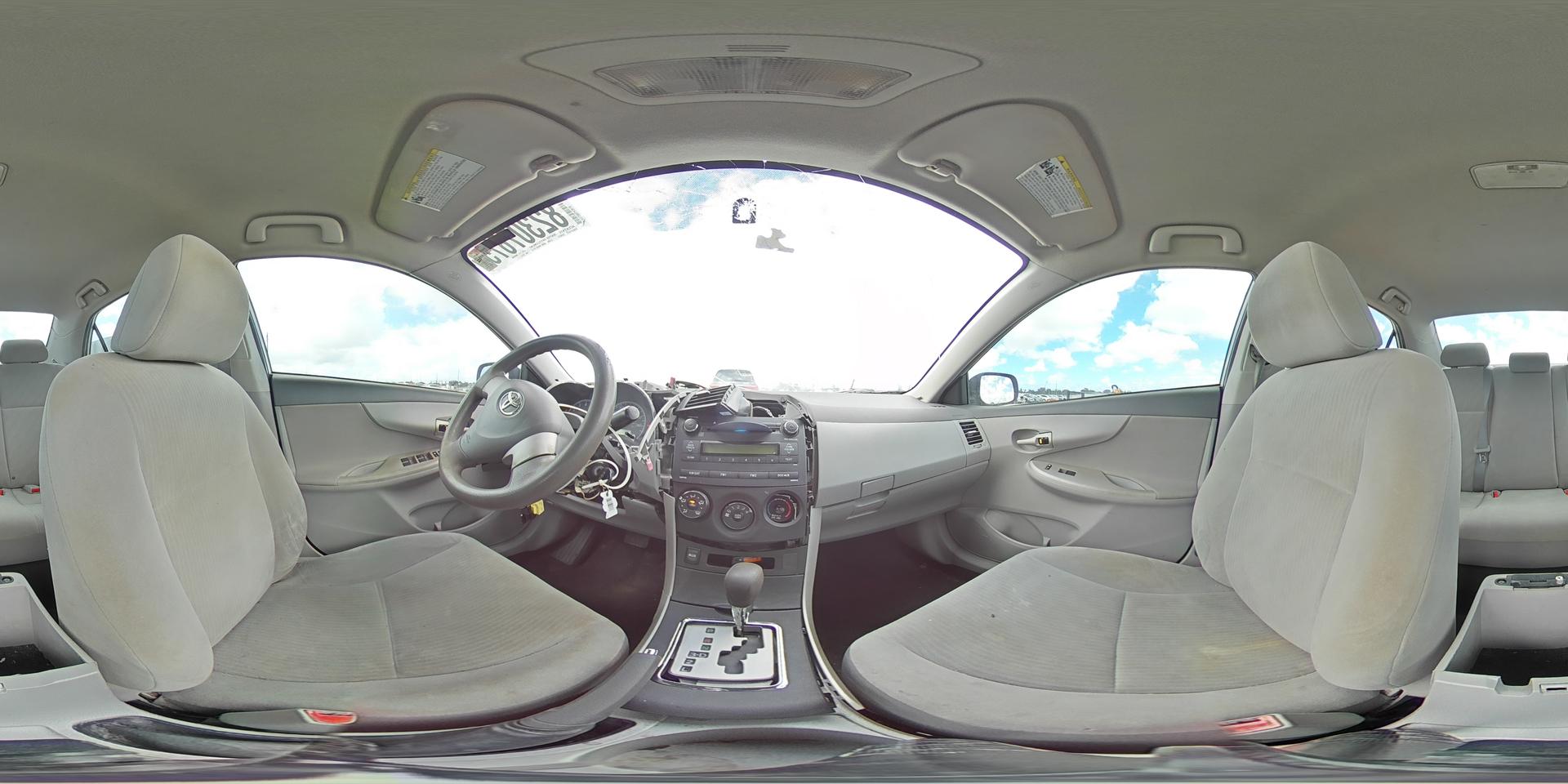 2010 TOYOTA COROLLA