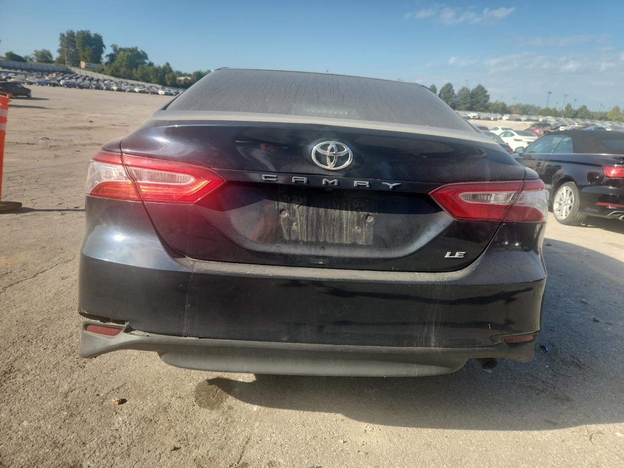2018 TOYOTA CAMRY