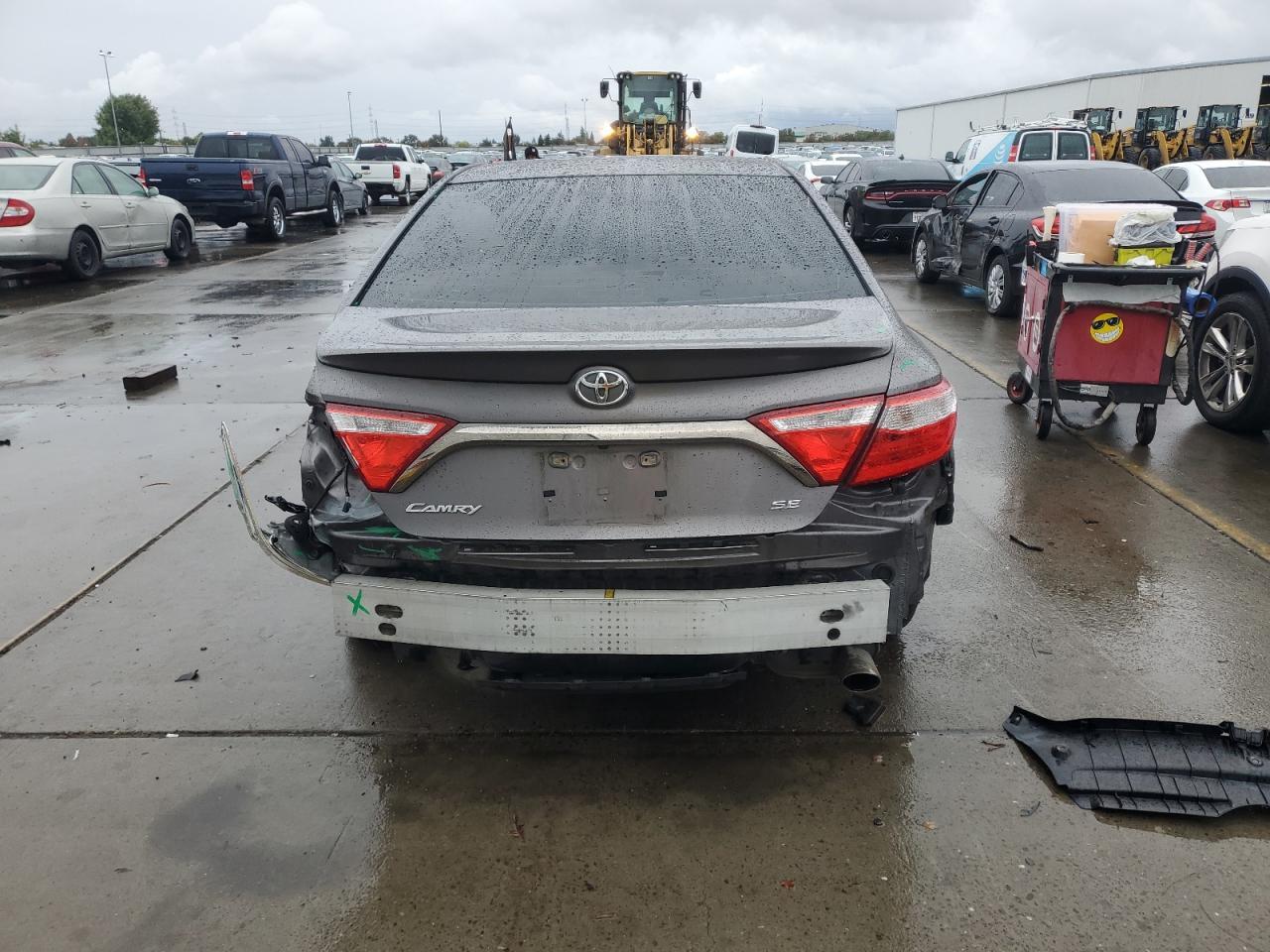 2017 TOYOTA CAMRY
