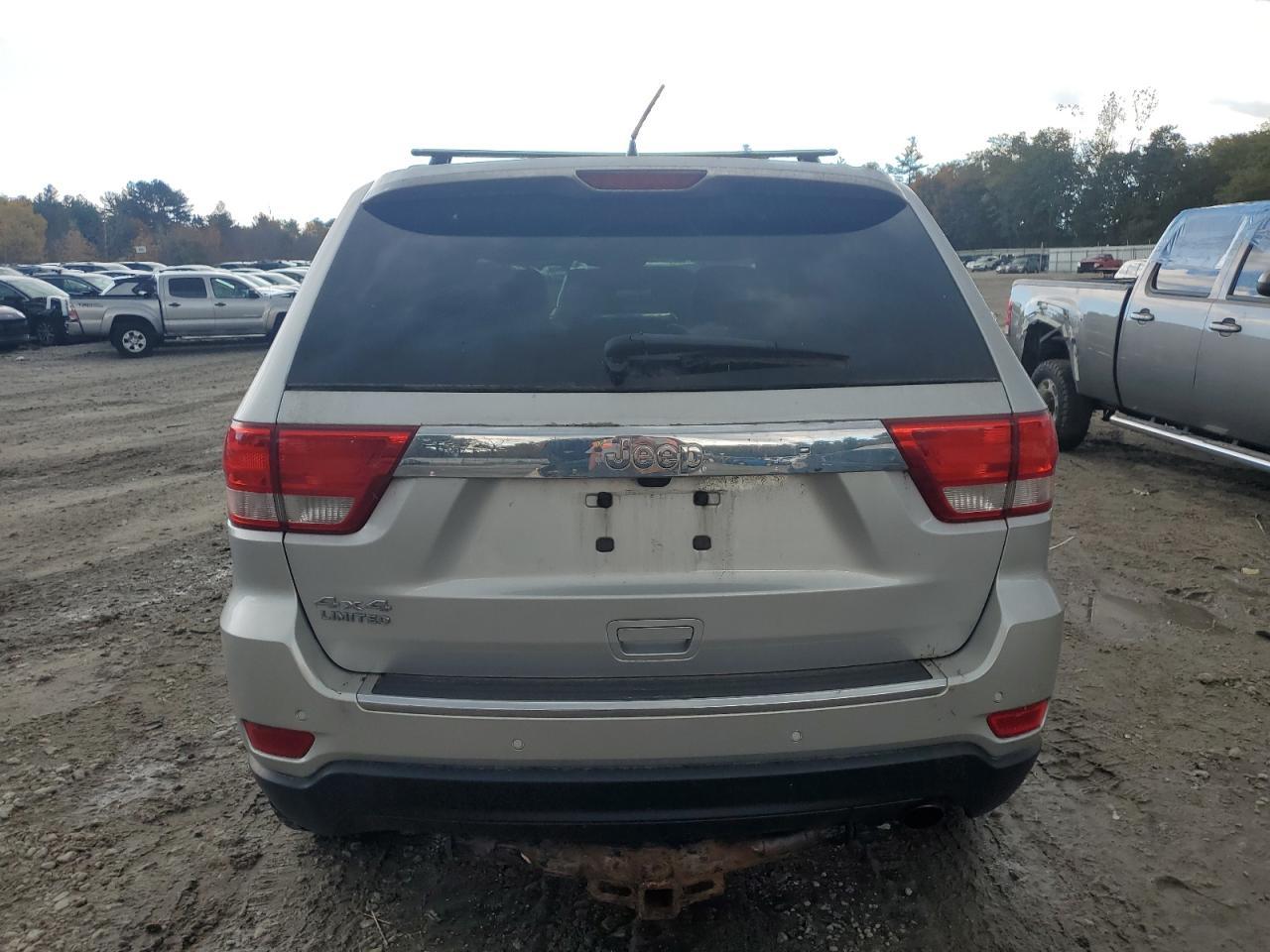2011 JEEP Grand Cherokee