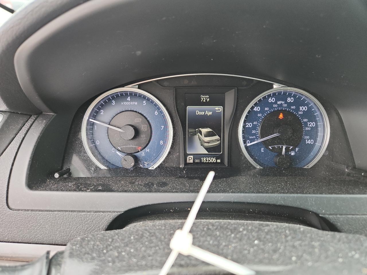 2016 TOYOTA CAMRY
