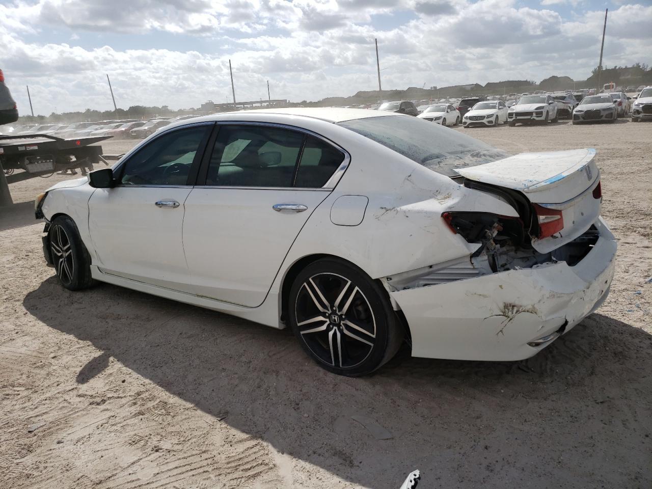 2016 HONDA ACCORD
