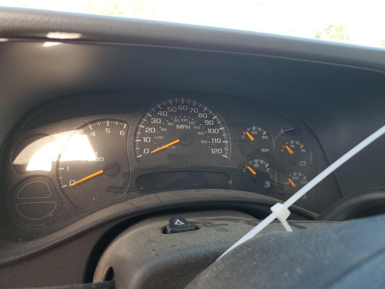 2005 CHEVROLET Suburban