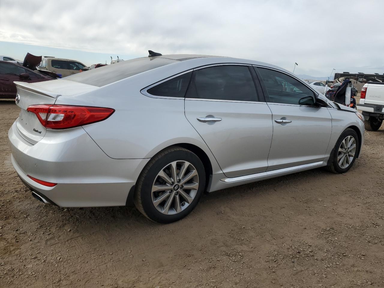 2016 HYUNDAI SONATA