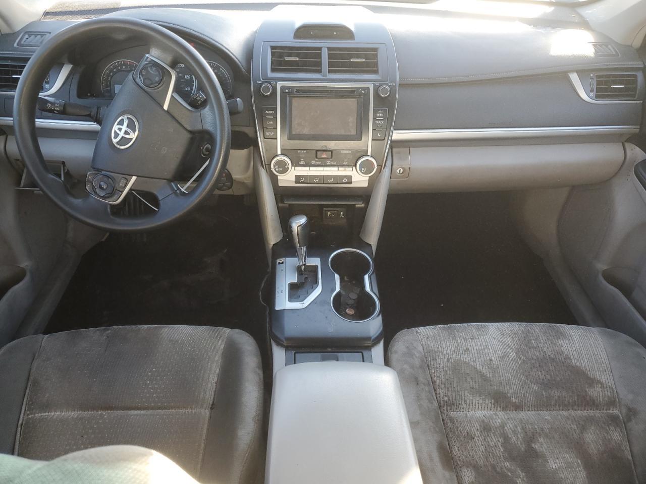 2014 TOYOTA CAMRY