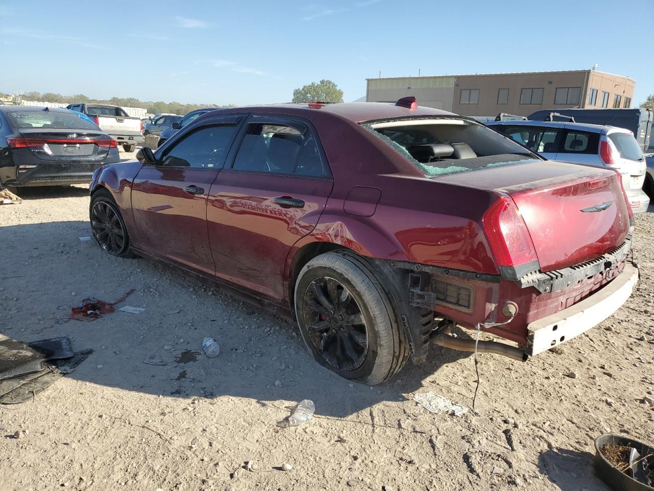 2019 CHRYSLER 300