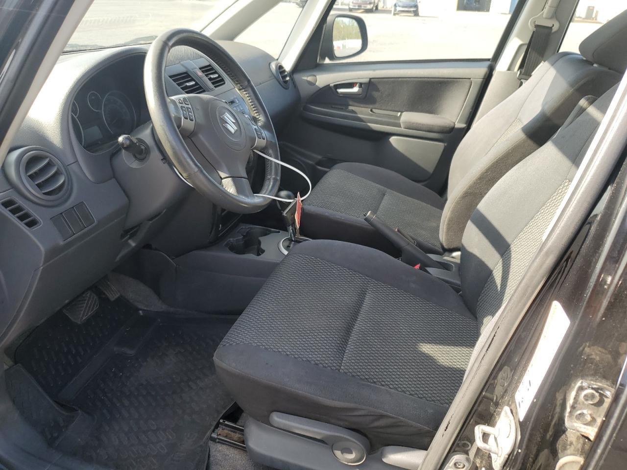 2013 SUZUKI SX4