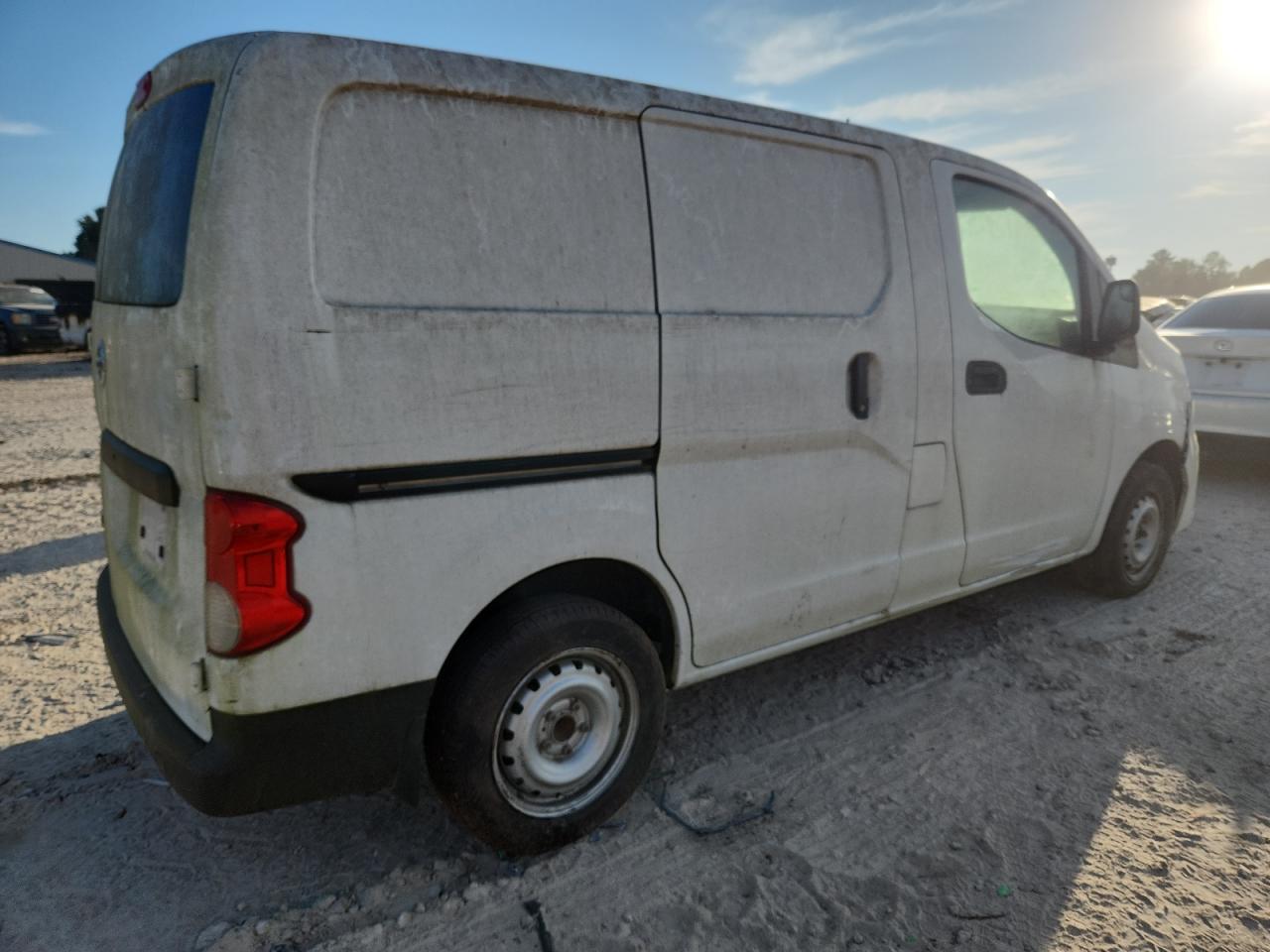 2020 NISSAN NV 200