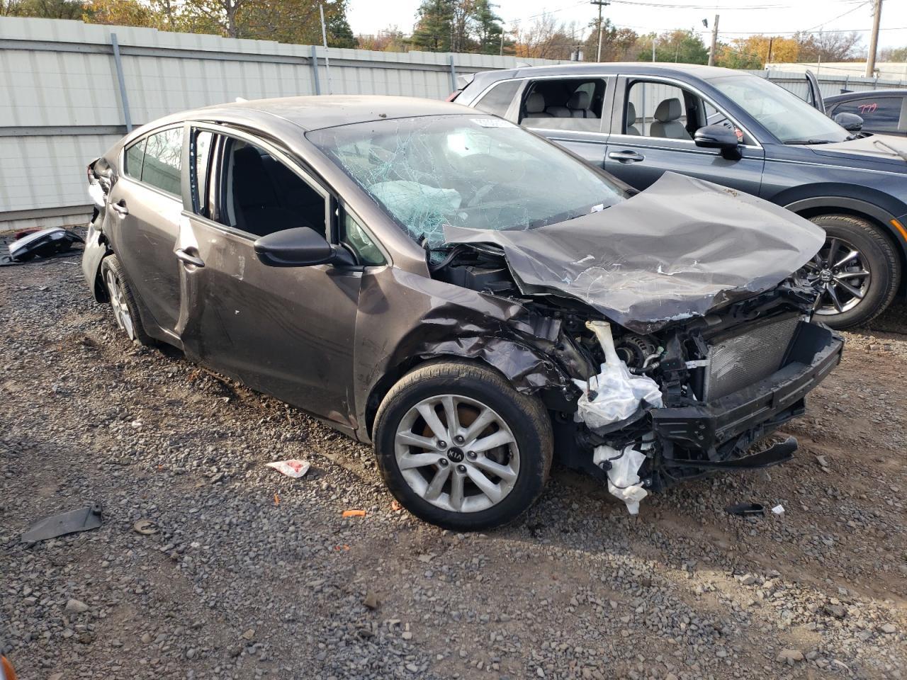 2017 KIA FORTE