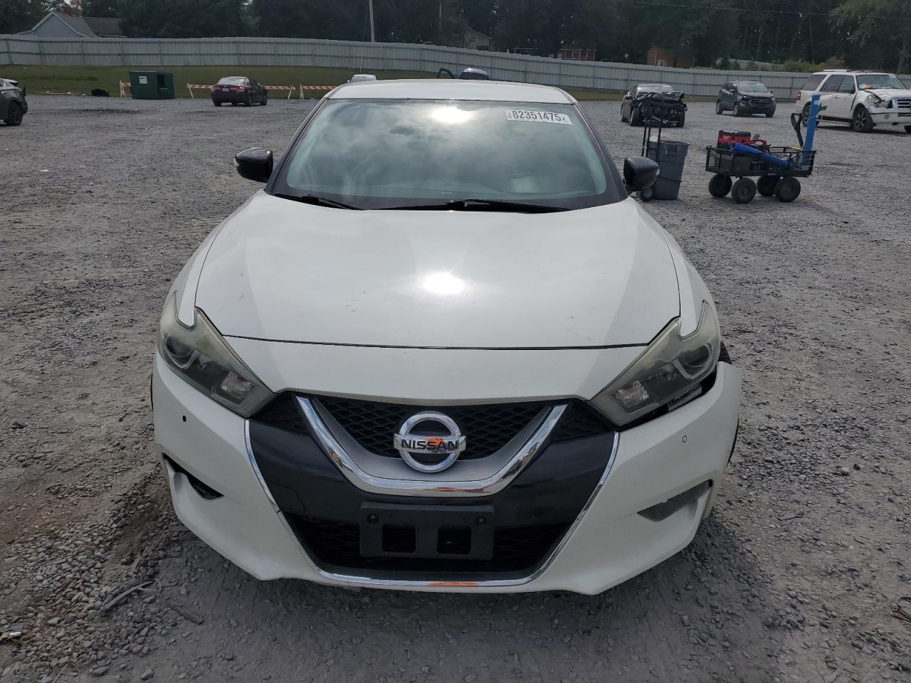 2016 NISSAN Maxima