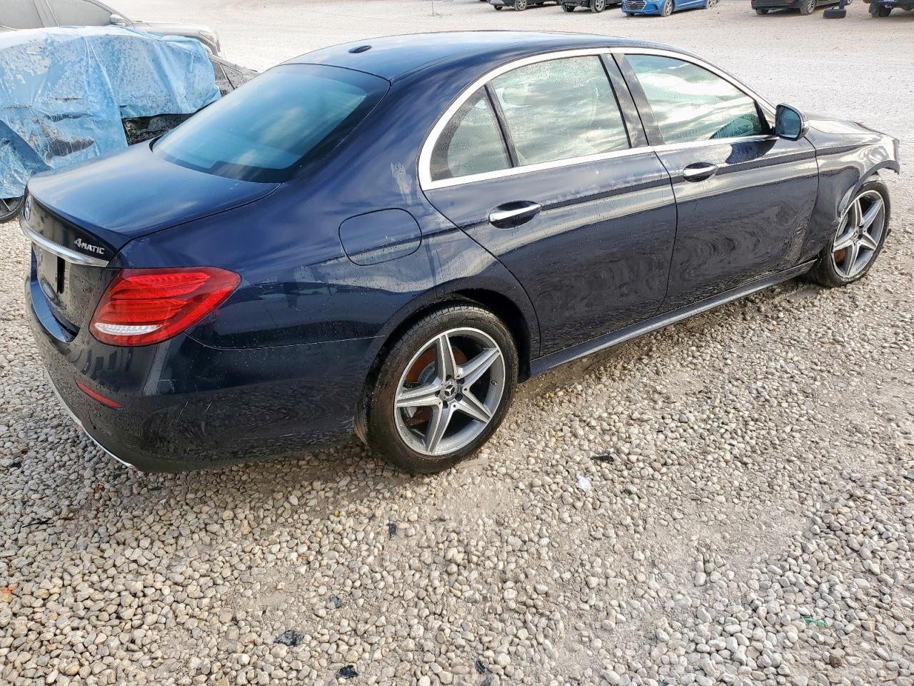 2017 MERCEDES-BENZ E-Class
