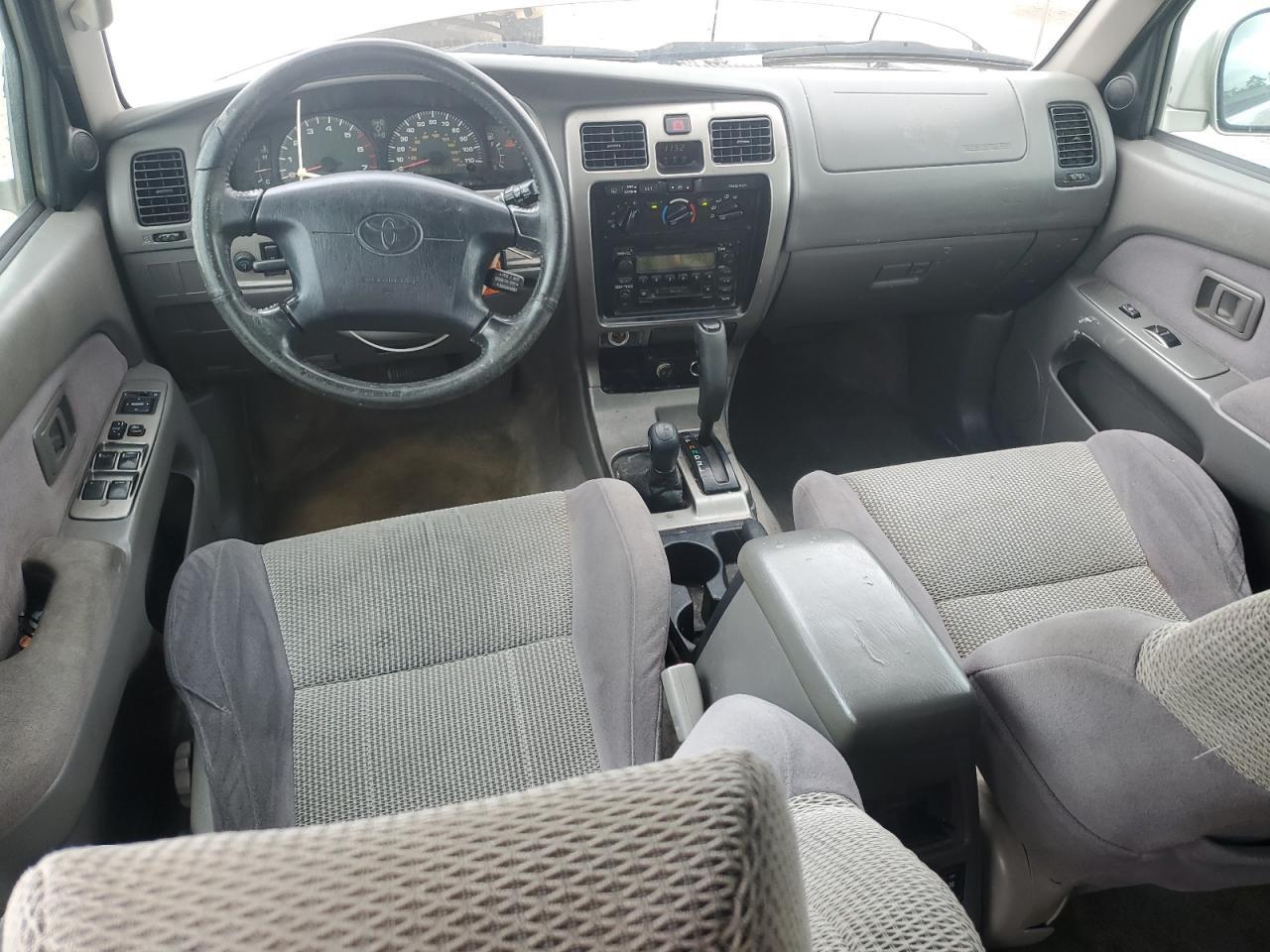 2002 TOYOTA 4Runner