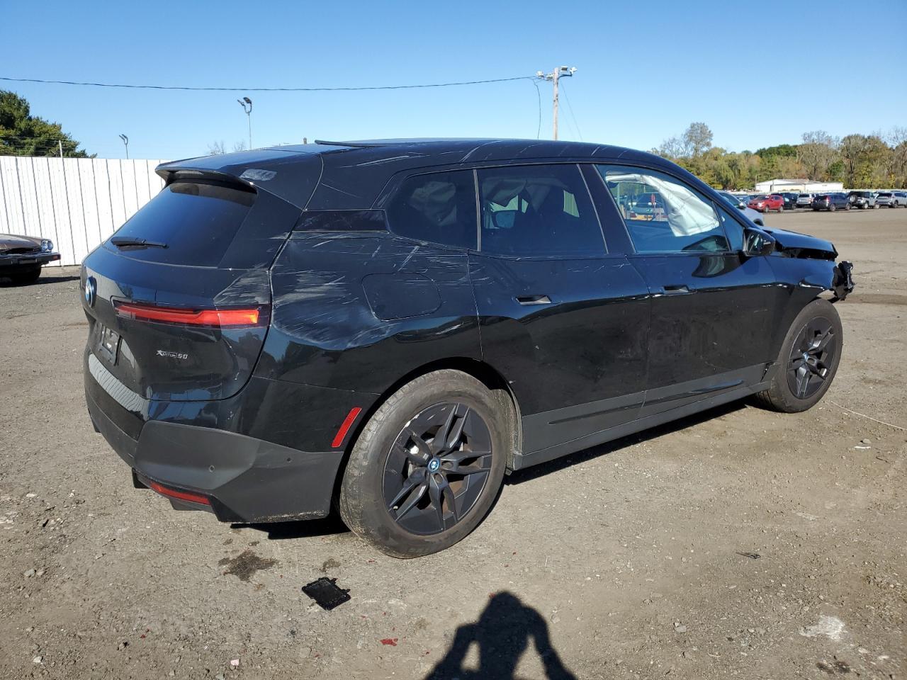 2024 BMW iX