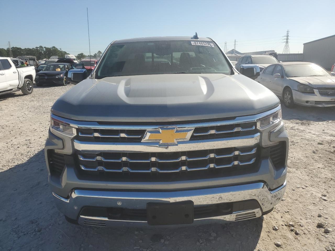 2025 CHEVROLET Silverado