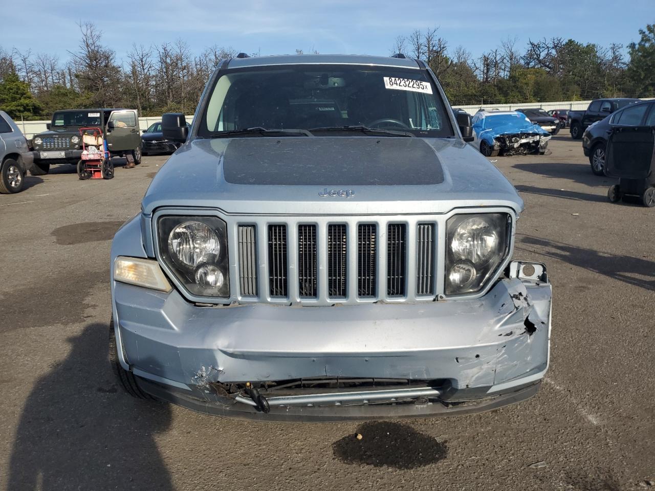 2012 JEEP Liberty