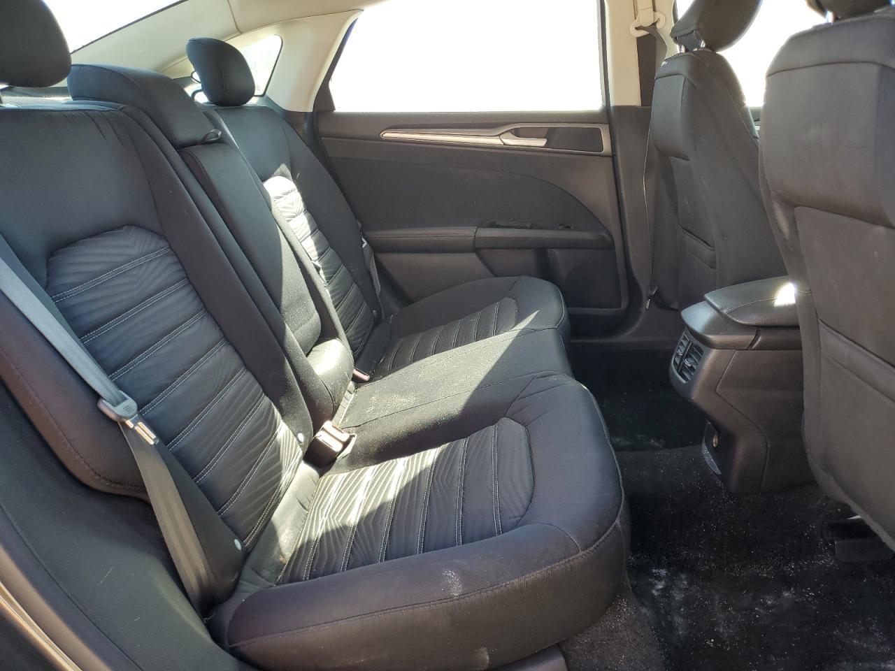 2016 FORD FUSION