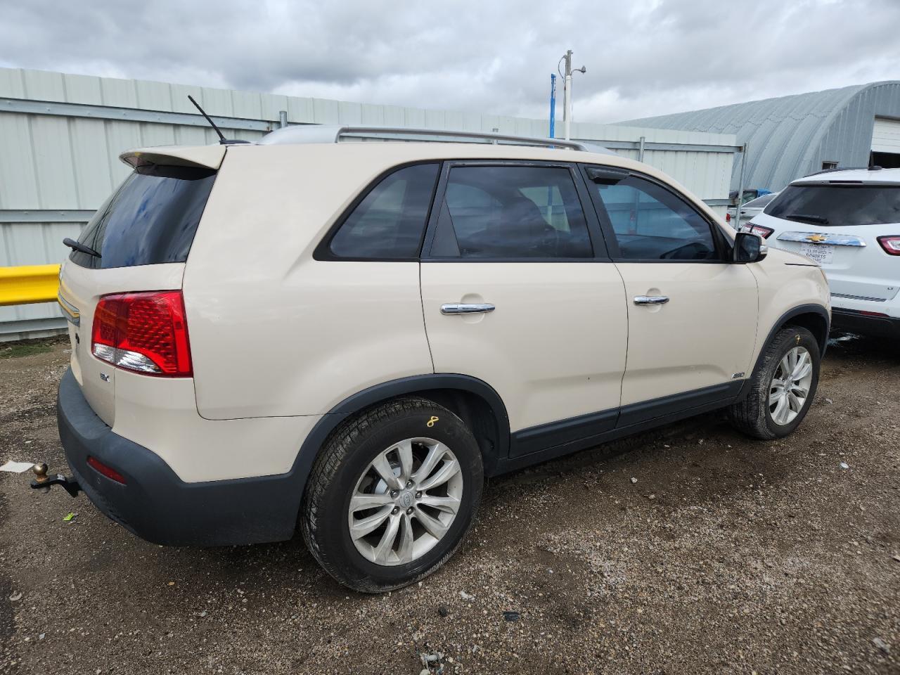 2011 KIA SORENTO