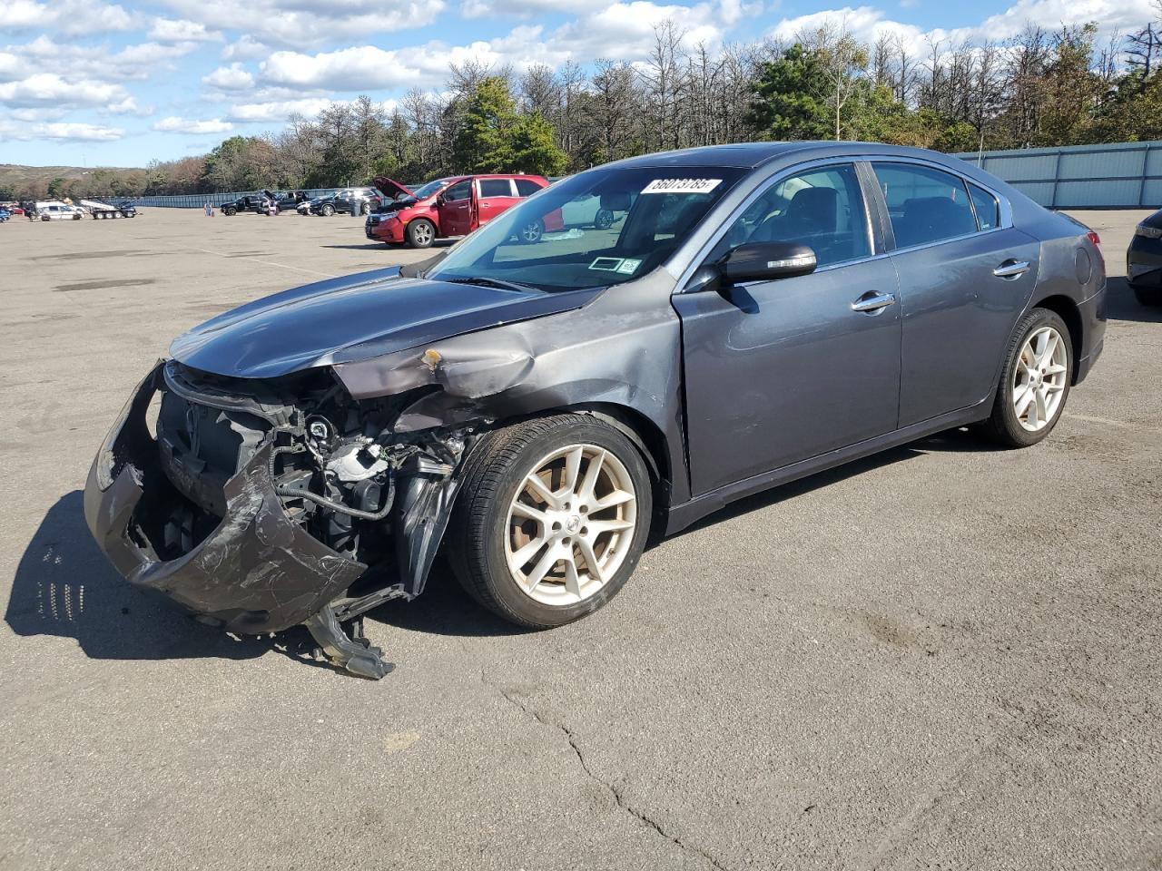 2011 NISSAN Maxima