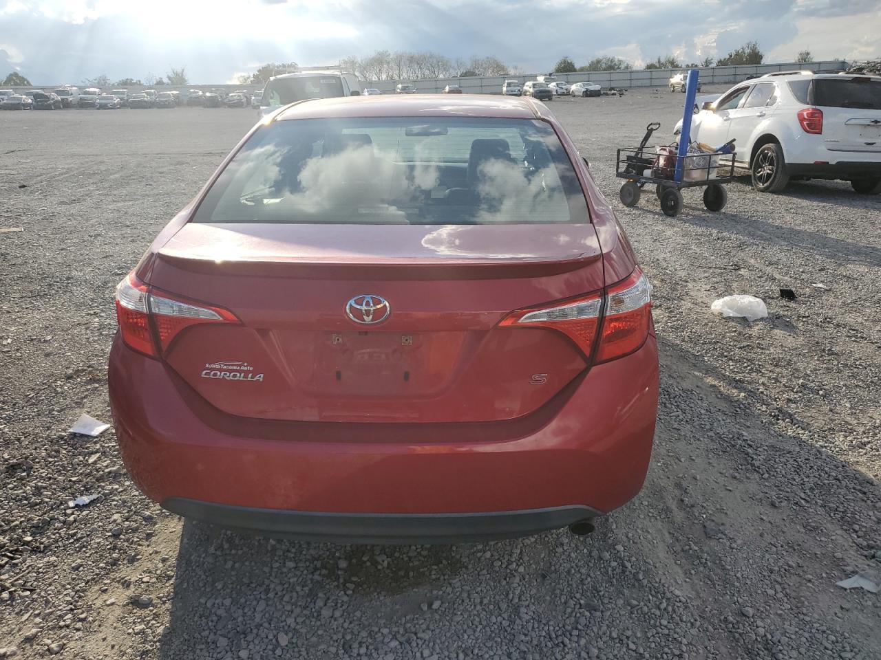 2015 TOYOTA COROLLA