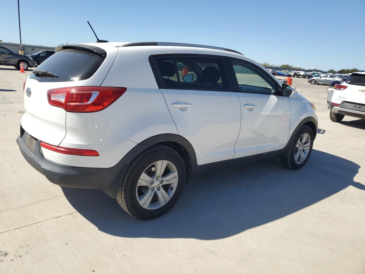 2012 KIA SPORTAGE