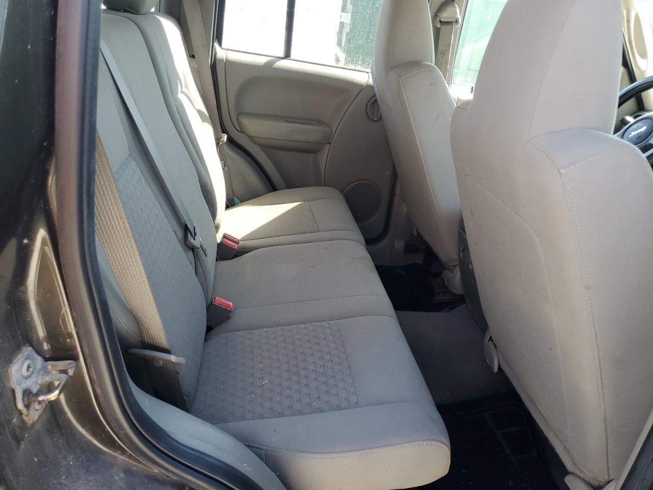 2006 JEEP Liberty