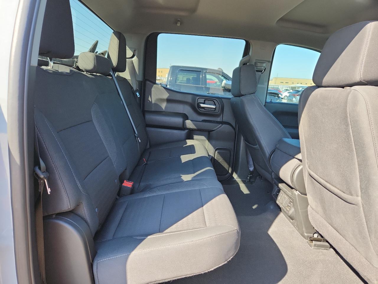 2024 CHEVROLET Silverado