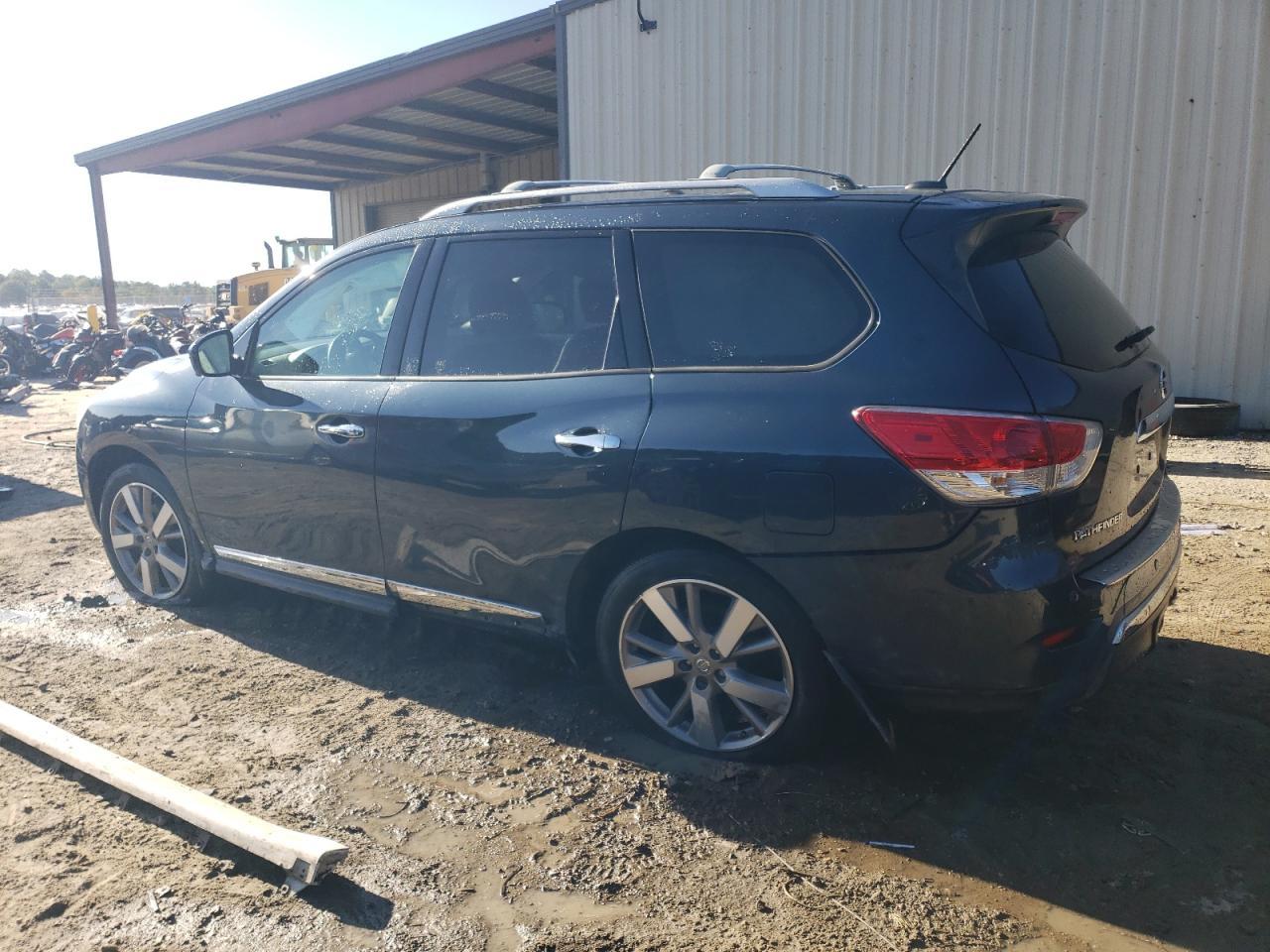 2016 NISSAN PATHFINDER