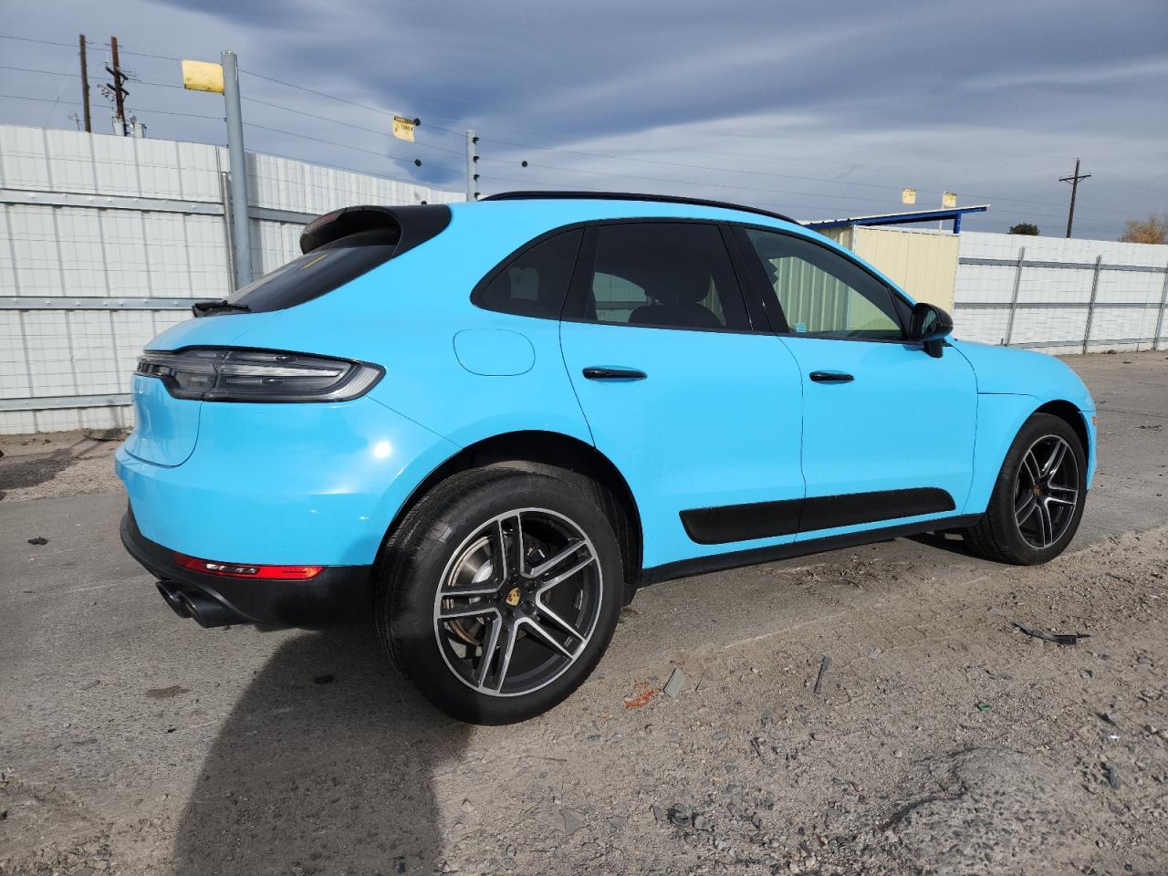 2020 PORSCHE Macan