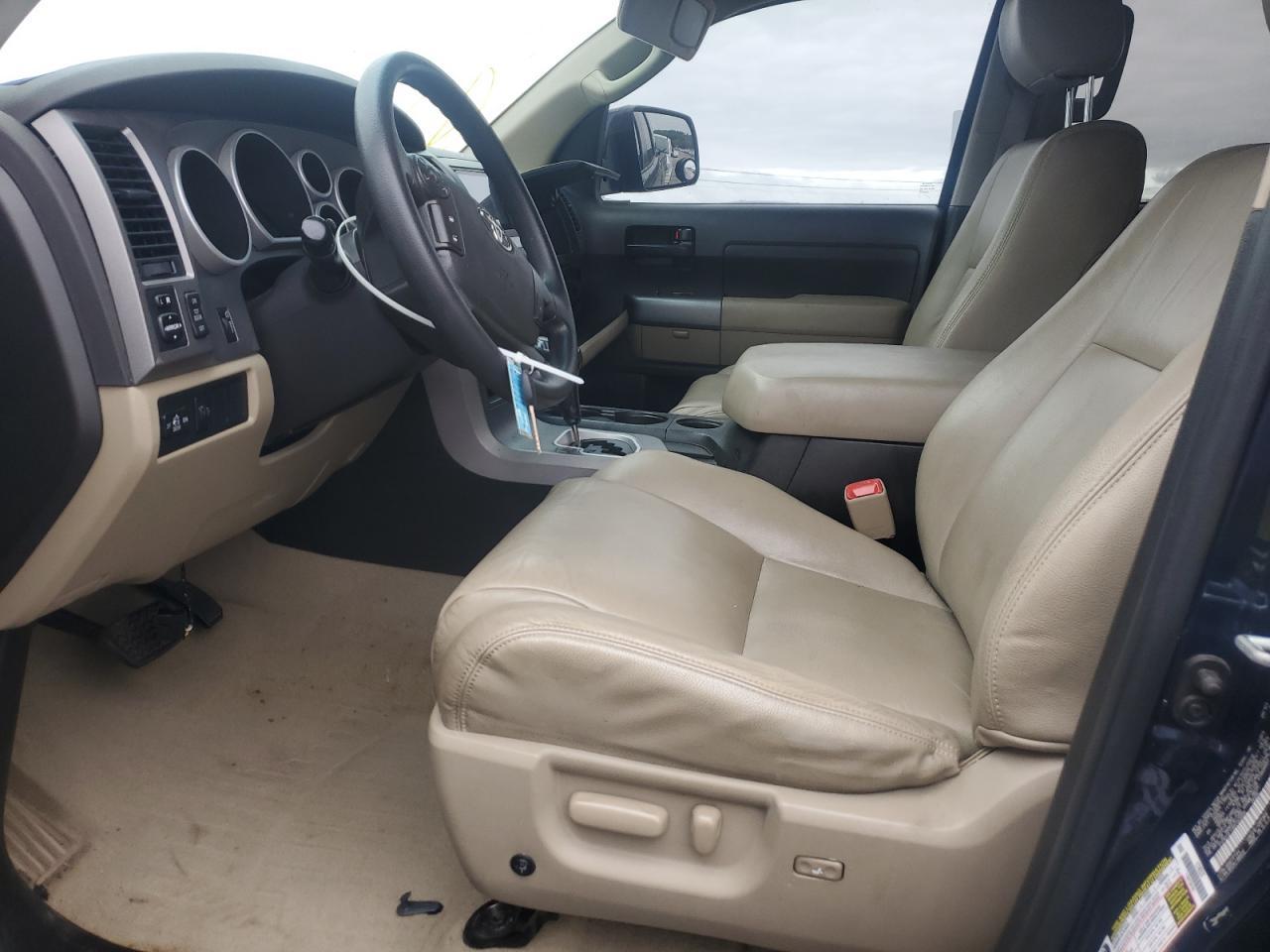 2011 TOYOTA TUNDRA