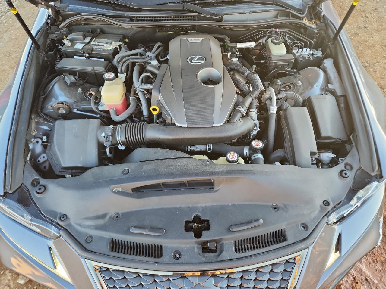 2018 LEXUS IS 300