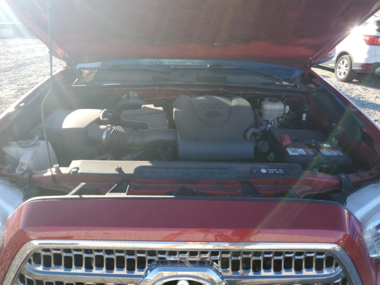 2017 TOYOTA TACOMA