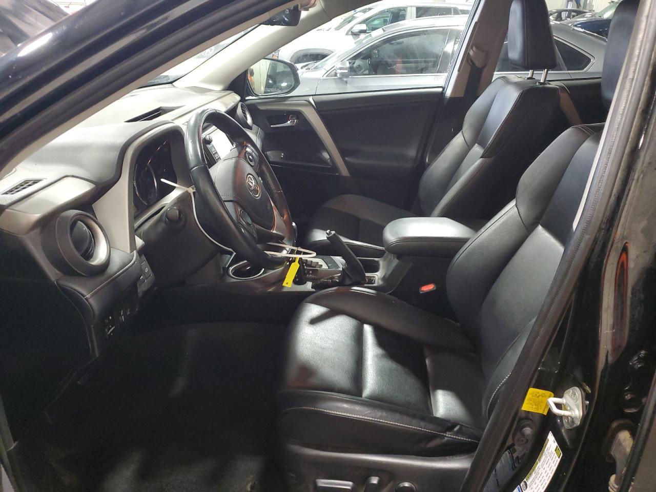 2016 TOYOTA RAV4
