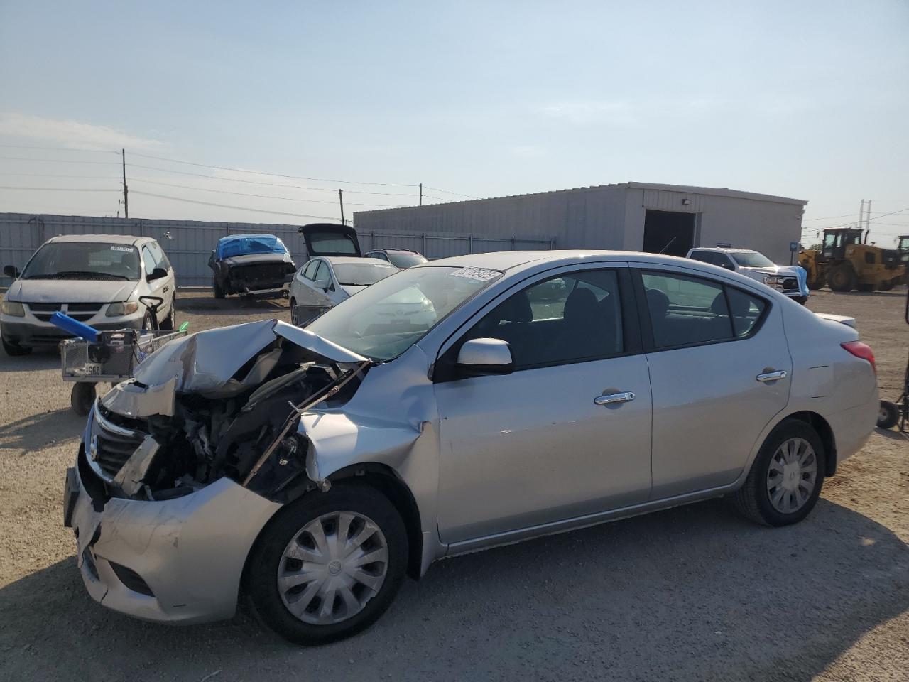 2013 NISSAN VERSA