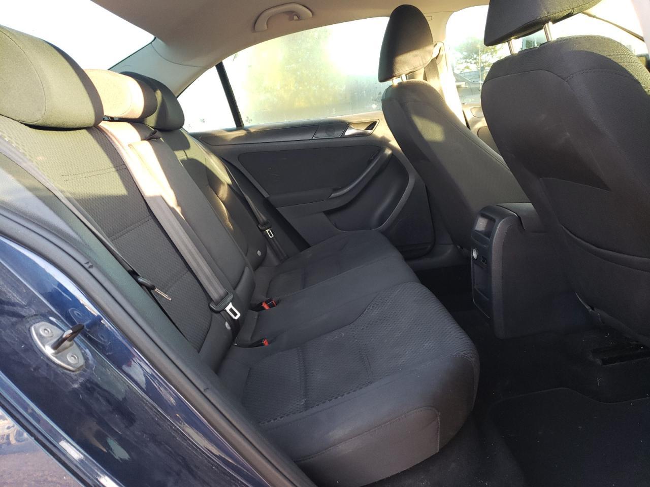 2012 VOLKSWAGEN JETTA