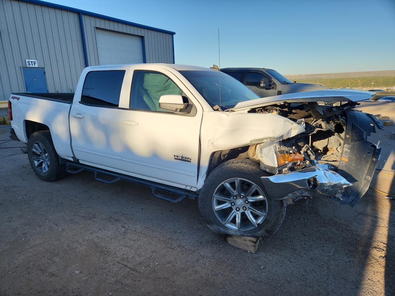2018 CHEVROLET Silverado