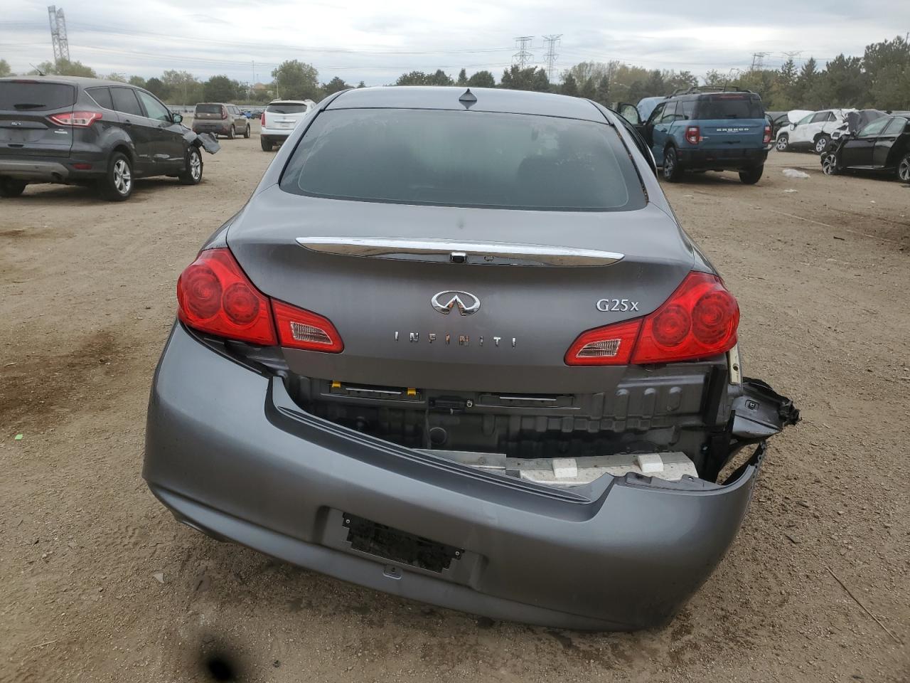 2012 INFINITI G25