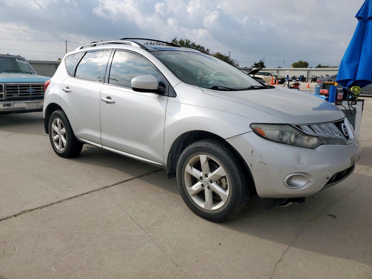 2010 NISSAN MURANO