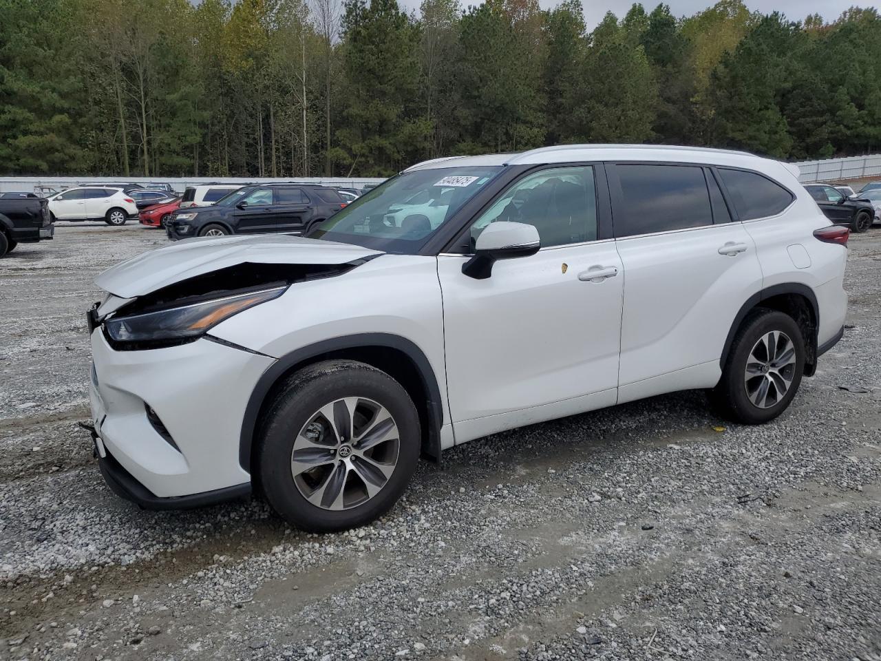 2024 TOYOTA HIGHLANDER
