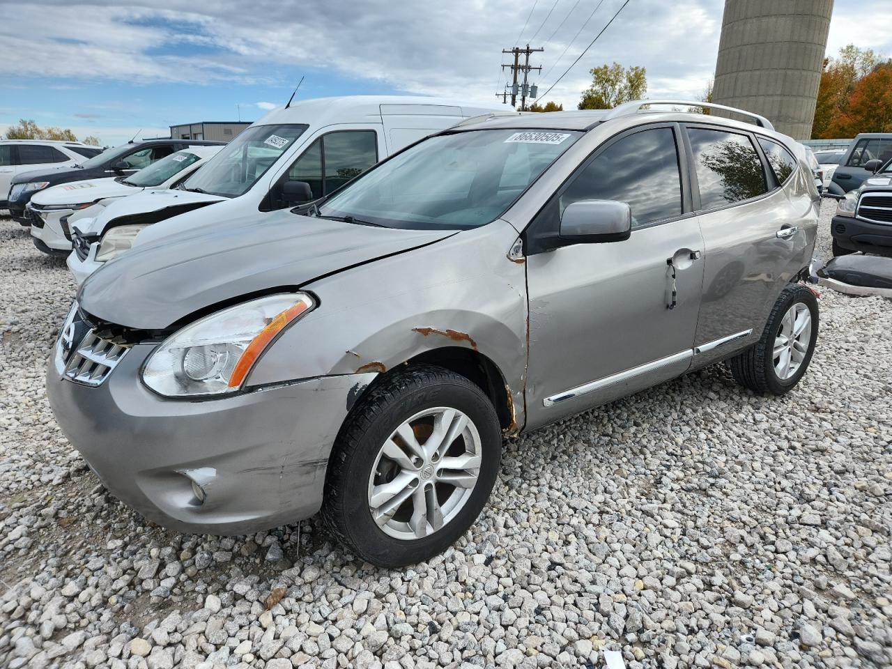 2013 NISSAN ROGUE