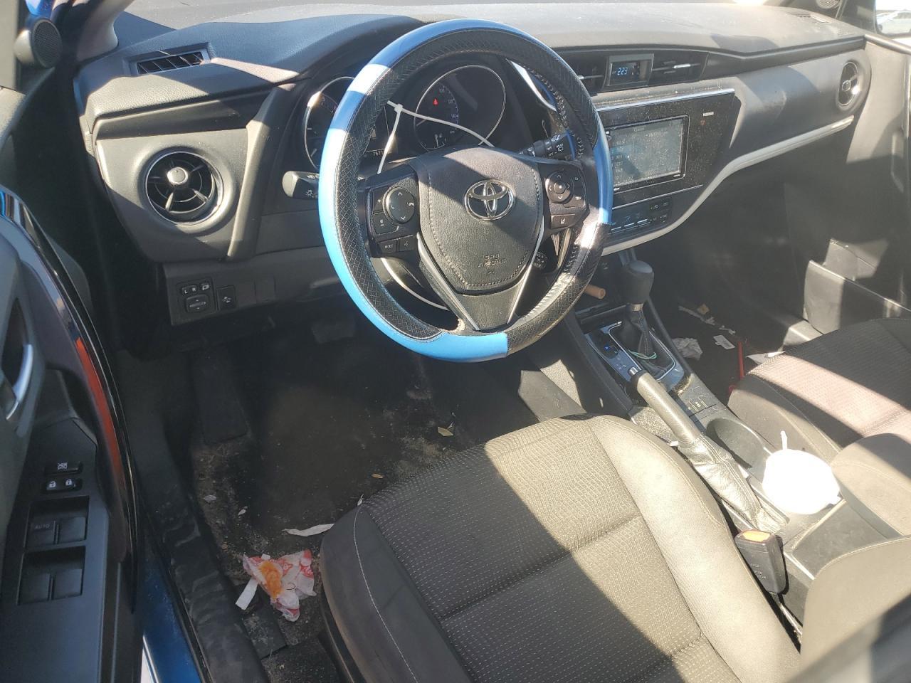2017 TOYOTA COROLLA