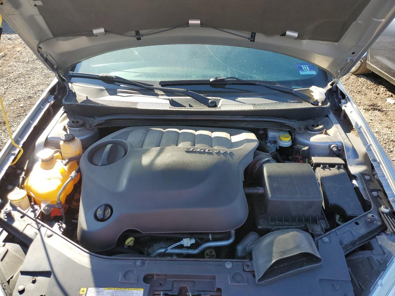 2013 CHRYSLER 200