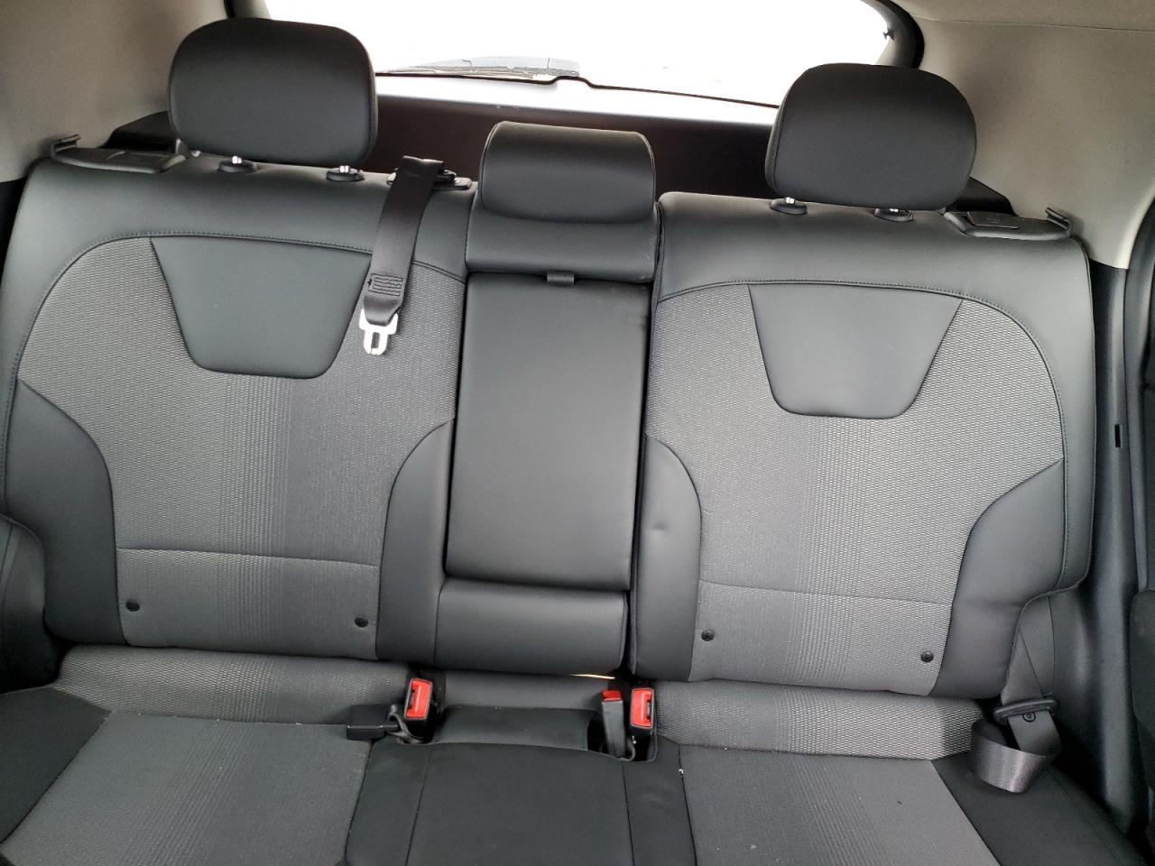 2023 KIA Niro