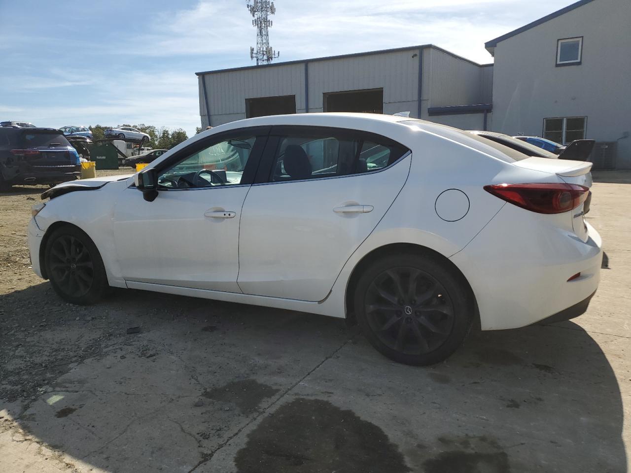 2014 MAZDA 3