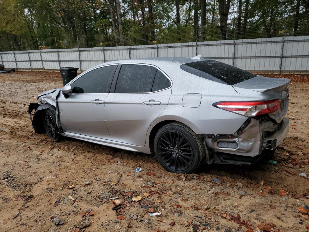 2020 TOYOTA CAMRY