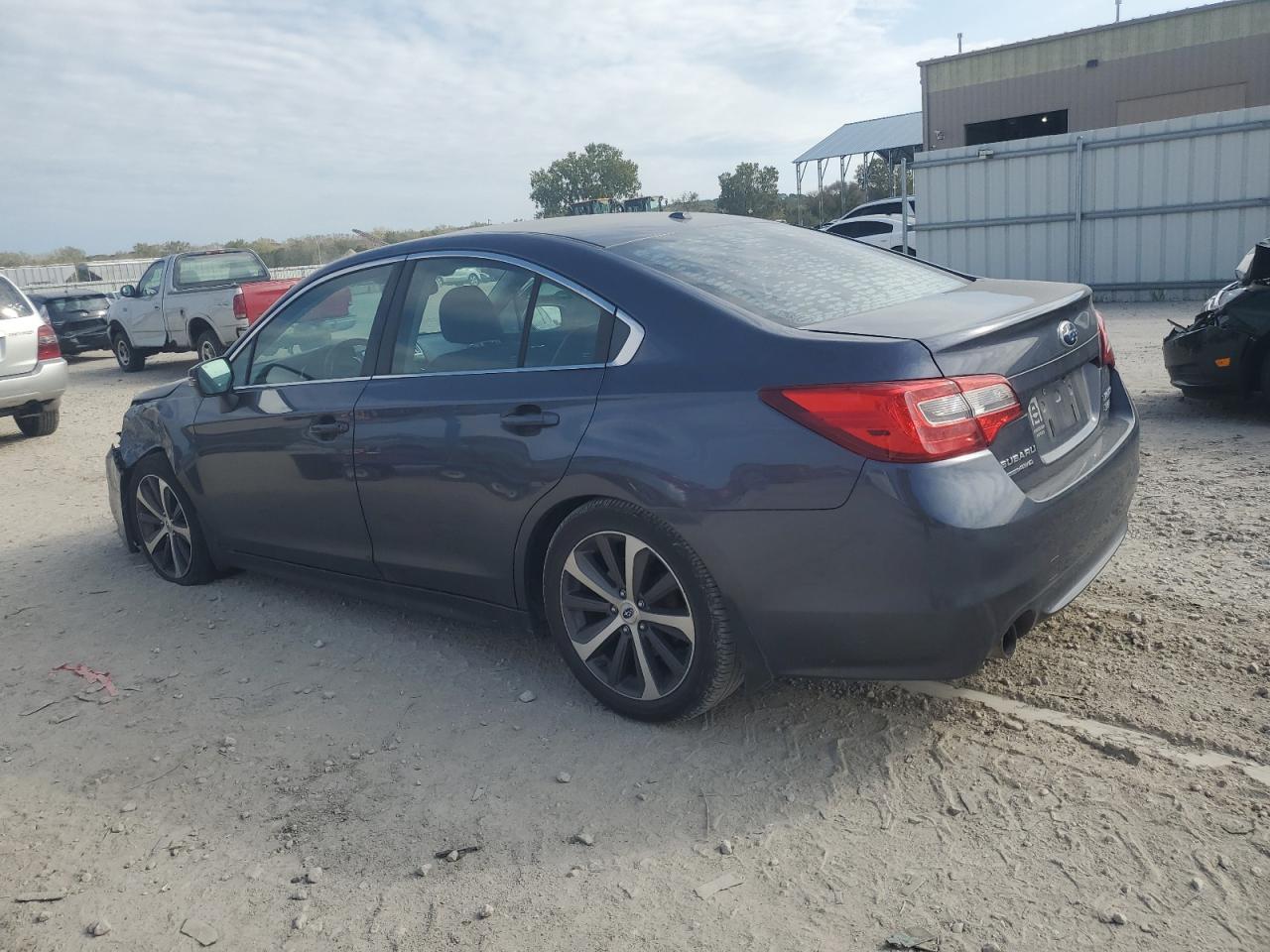 2015 SUBARU Legacy