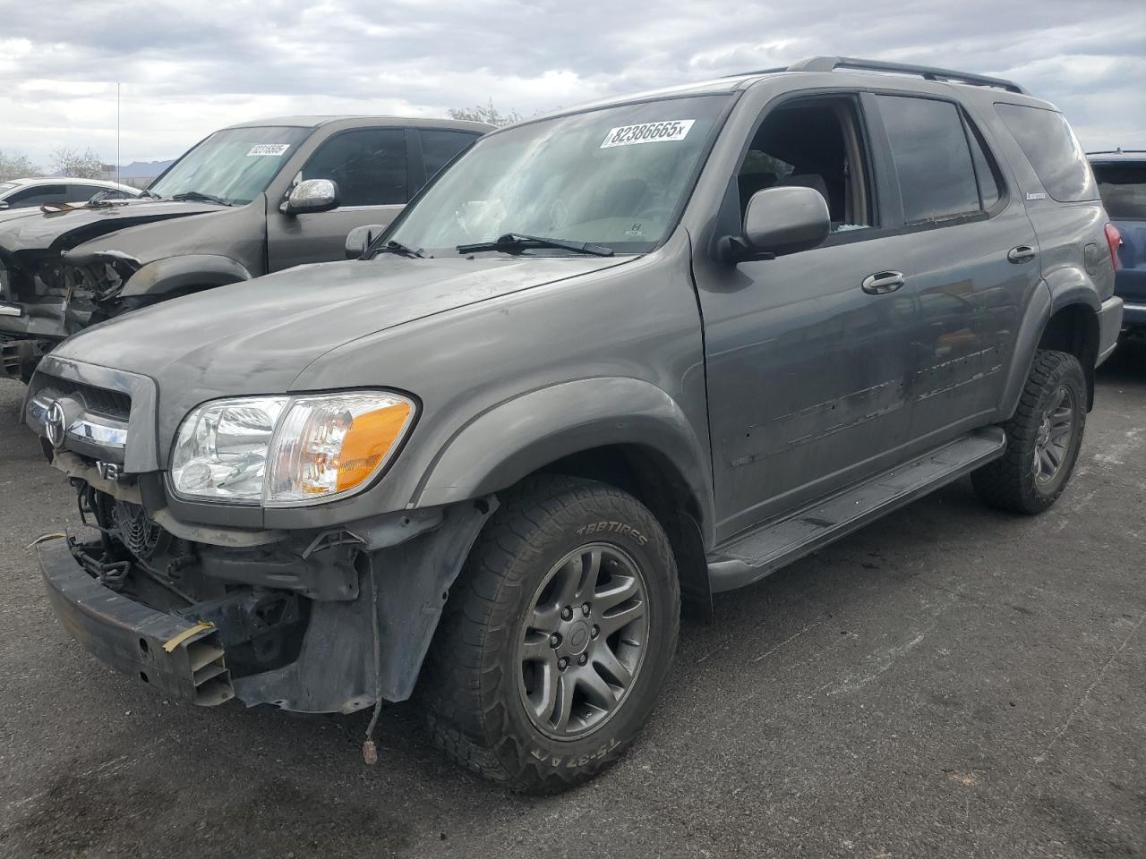 2006 TOYOTA Sequoia