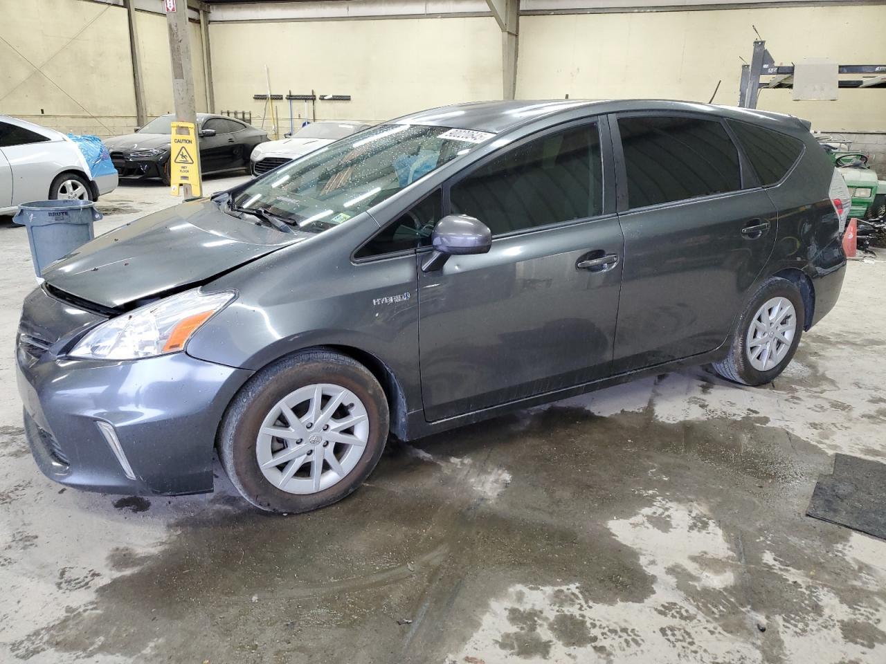 2012 TOYOTA PRIUS V