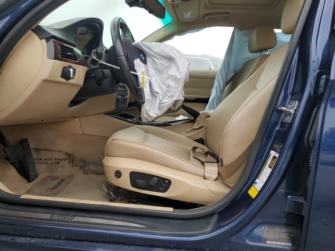 2011 BMW 3 SERIES